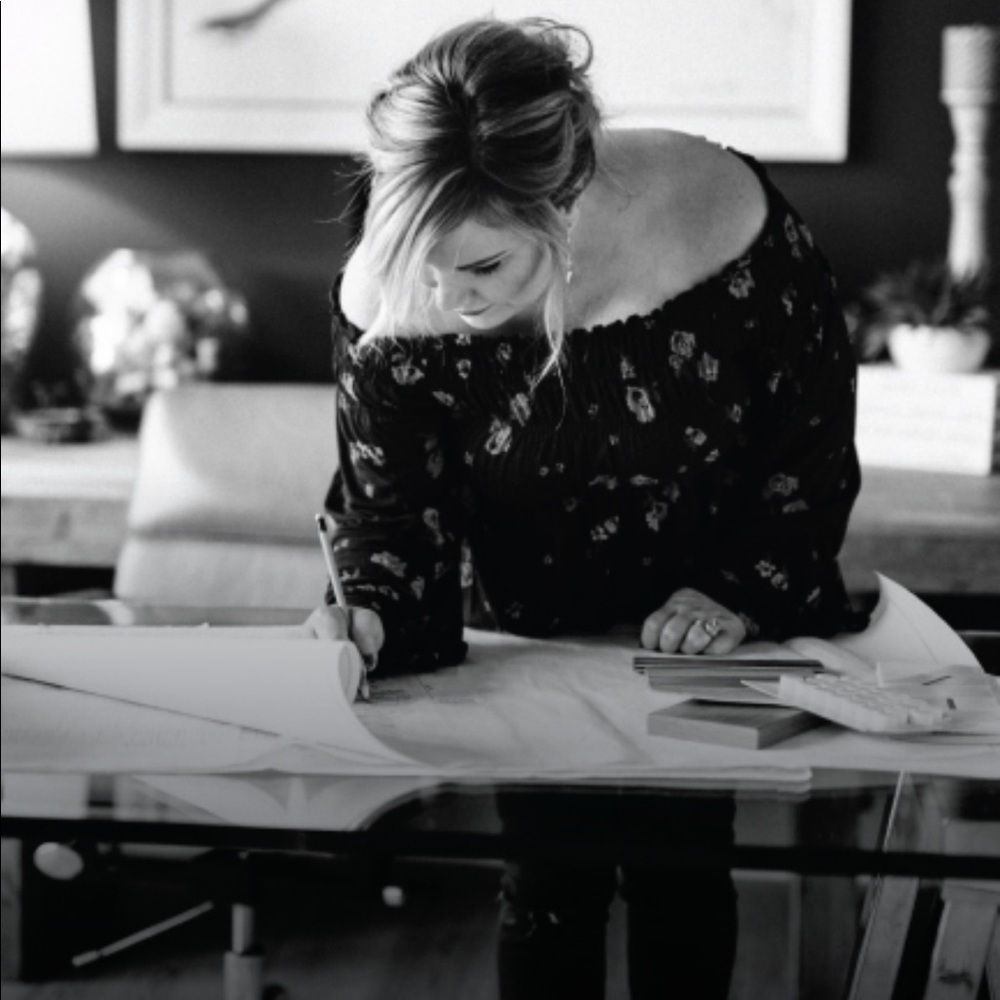 Meet your Posher, Andrea